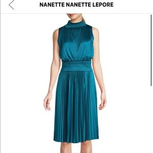 Nanette Lepore pleated blouson dress in teal. NWT size 2